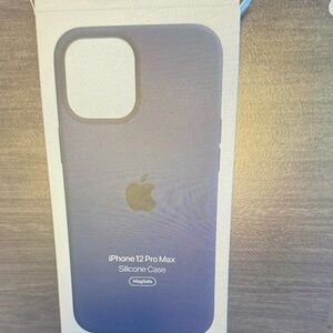 Apple iPhone 12 Pro Max MagSafe Silicone Case - Gray